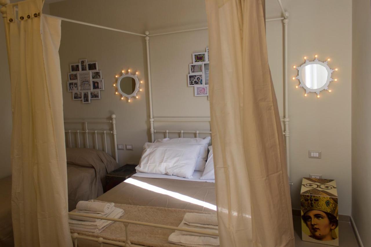Schiara Apartment เนเปิลส์ ภายนอก รูปภาพ